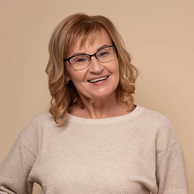 Women aged americain who speak french